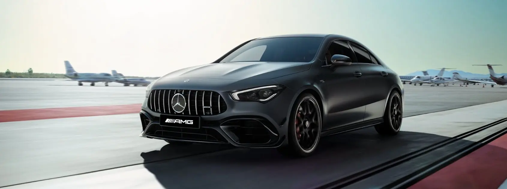 Mercedes-AMG CLA 35 4MATIC gallery image