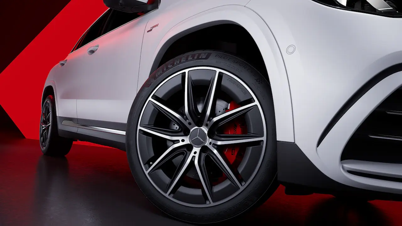 Revestimientos de los pasarruedas en el color del vehículo