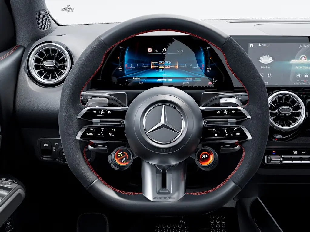 Nuevo volante AMG Performance