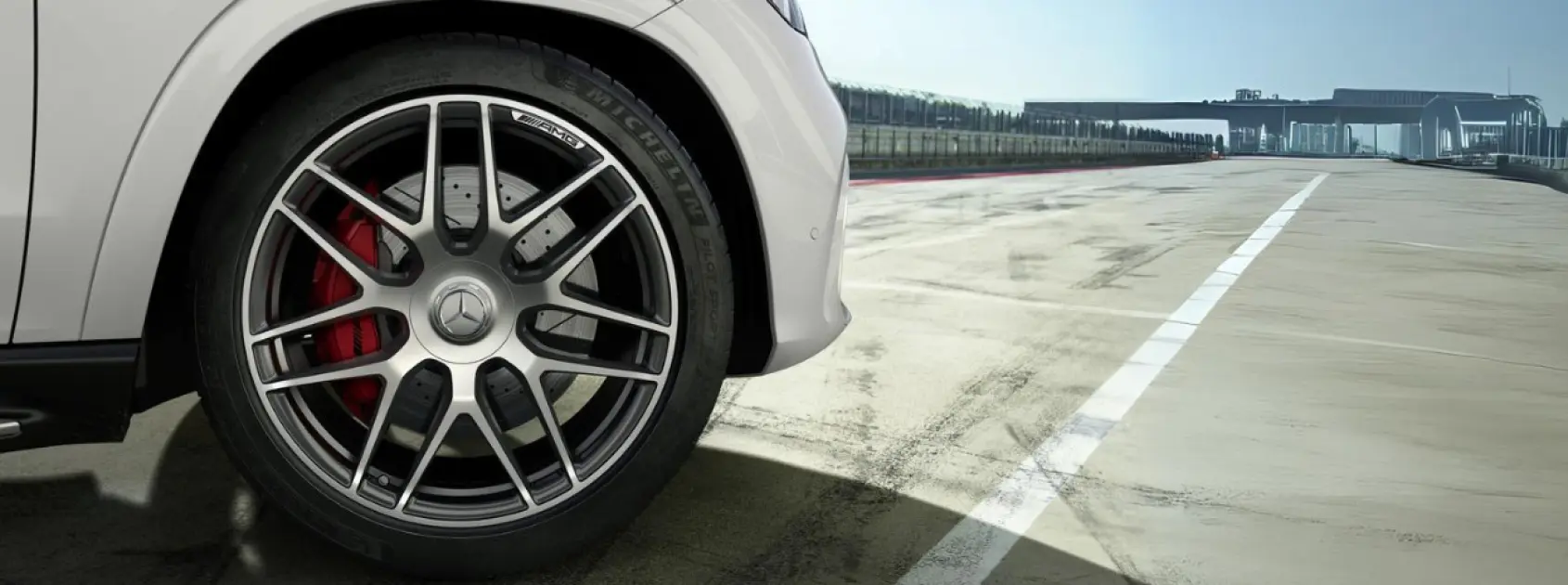 Mercedes-AMG GLE 53 4MATIC gallery image