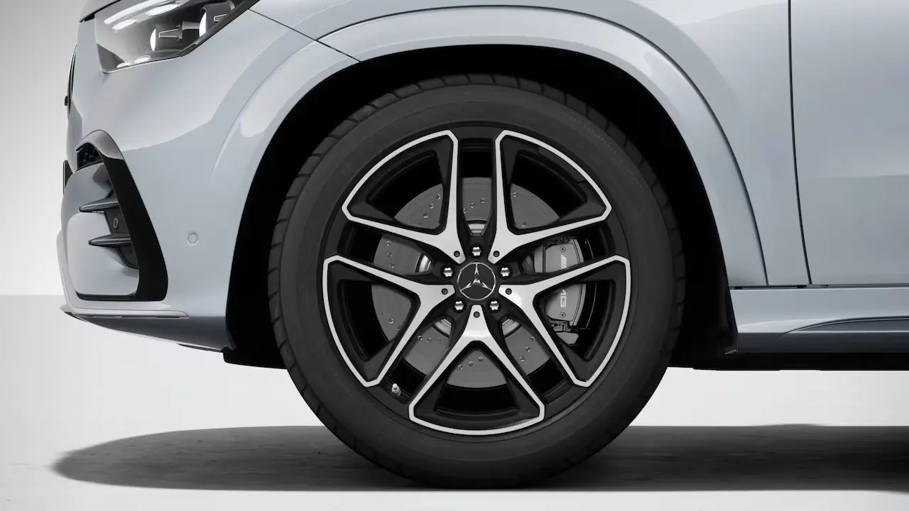 Rines de aleación AMG de 21"