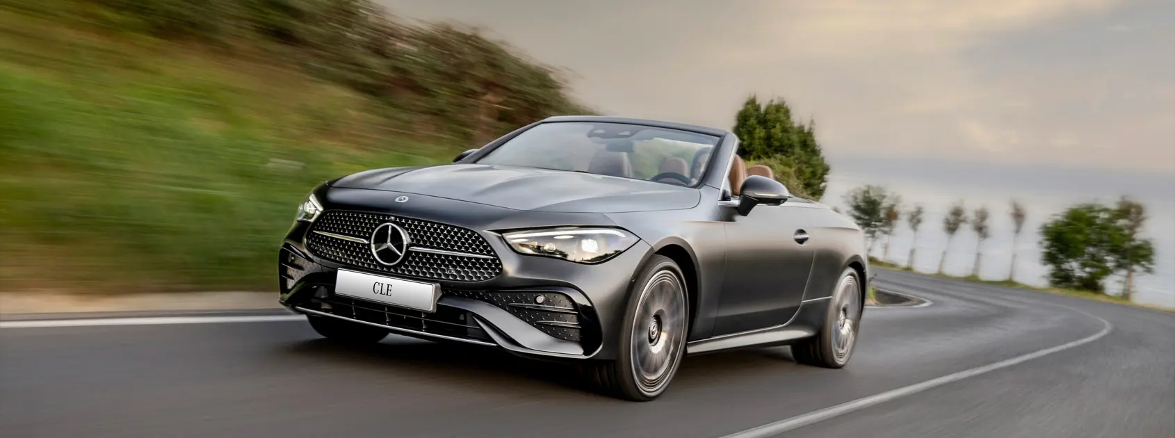 CLE 300 4MATIC Cabriolet gallery image
