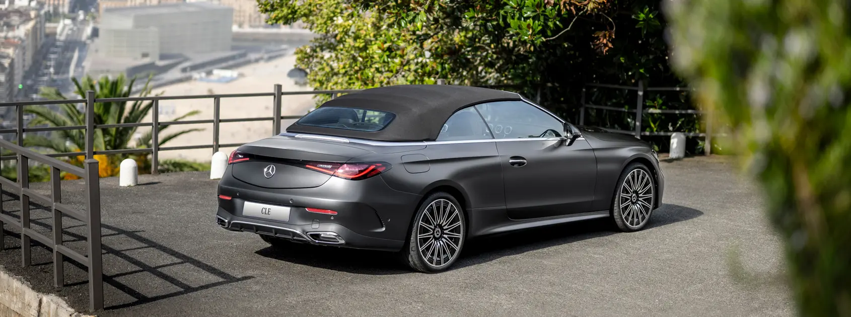 CLE 300 4MATIC Cabriolet gallery image