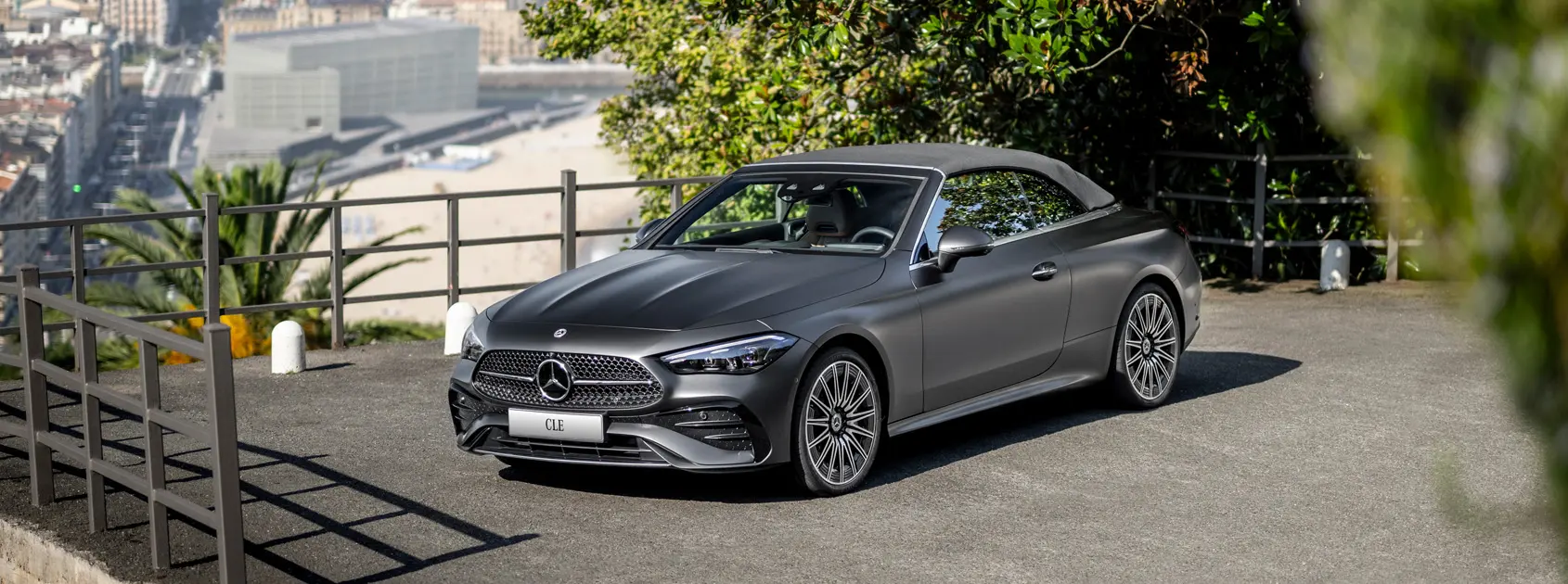 CLE 300 4MATIC Cabriolet gallery image