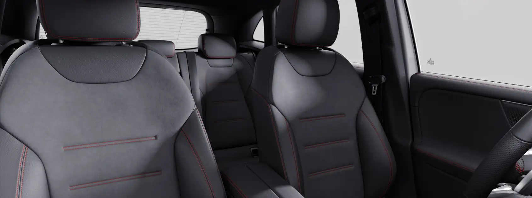 EQB 350 4MATIC gallery image