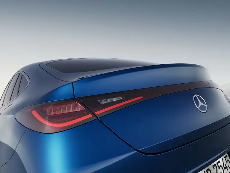 Nuevas luces traseras con elementos interiores en 3D