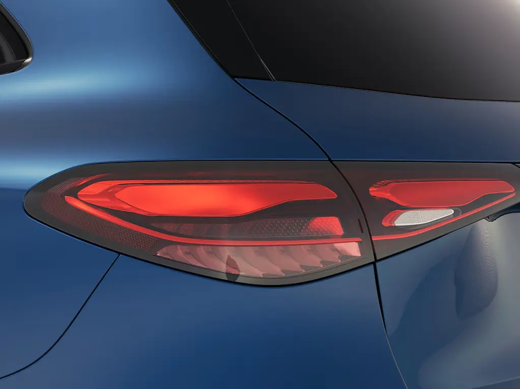 Luces traseras de dos piezas