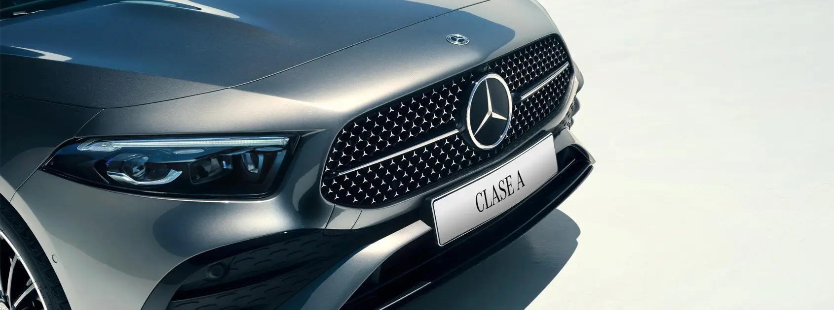 A 250 4MATIC gallery image