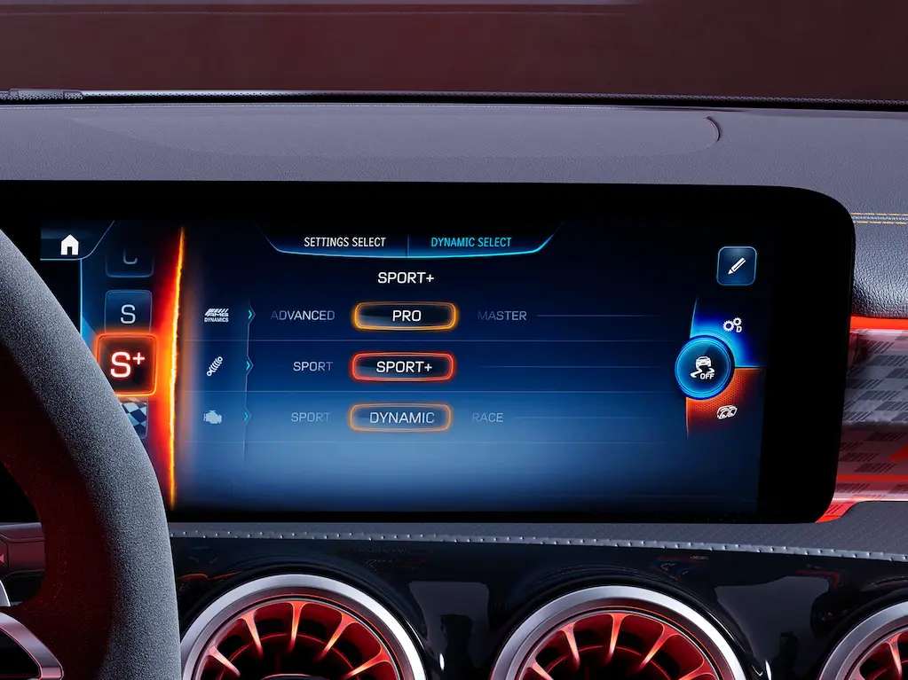 Sistema multimedia MBUX con cuadro de instrumentos e indicadores de diseño específico AMG